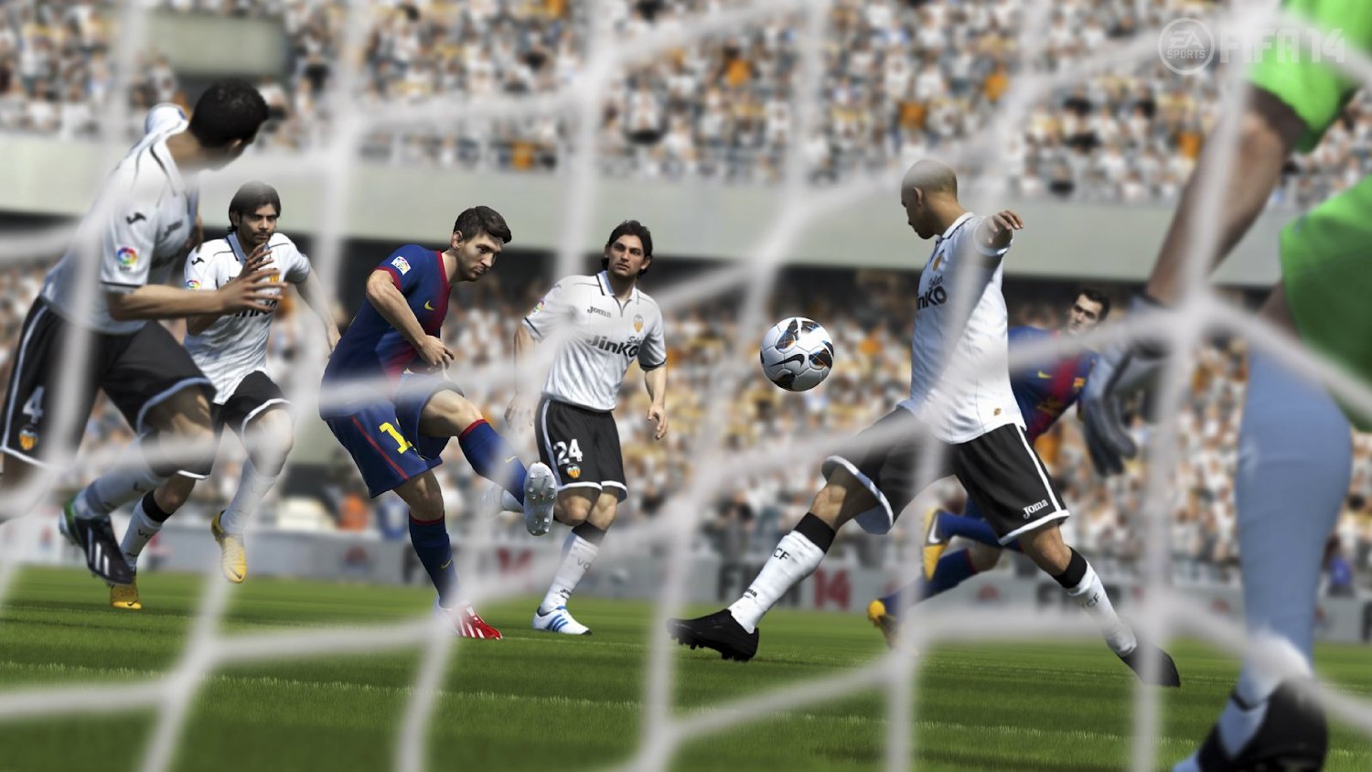 《FIFA 14》 英文ISO美锁区版XBOX360版 游戏截图 3